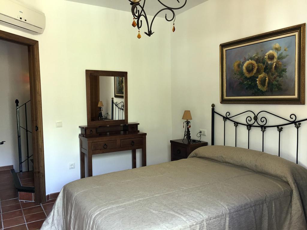 הוילה Jimera de Líbar Casas San Cristobal By Casaturistica מראה חיצוני תמונה